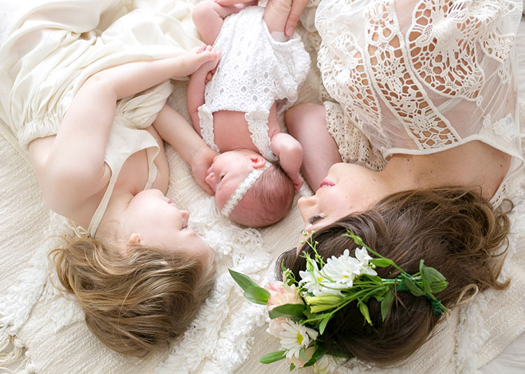 mother + child co. premium photography sessions by the love designed life + dream photography studio